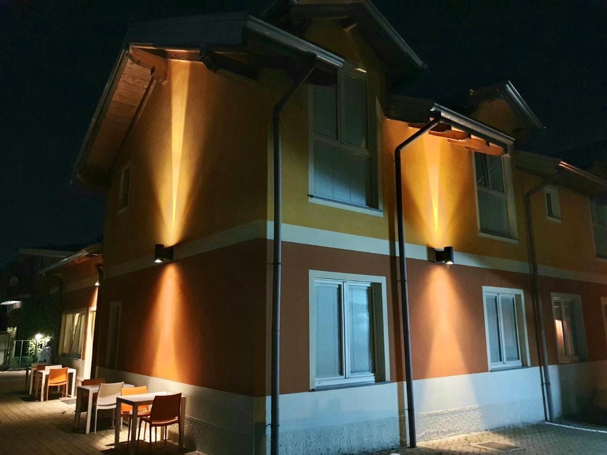 La Siesta Bed&Residence Cardano Al Campo Exterior photo